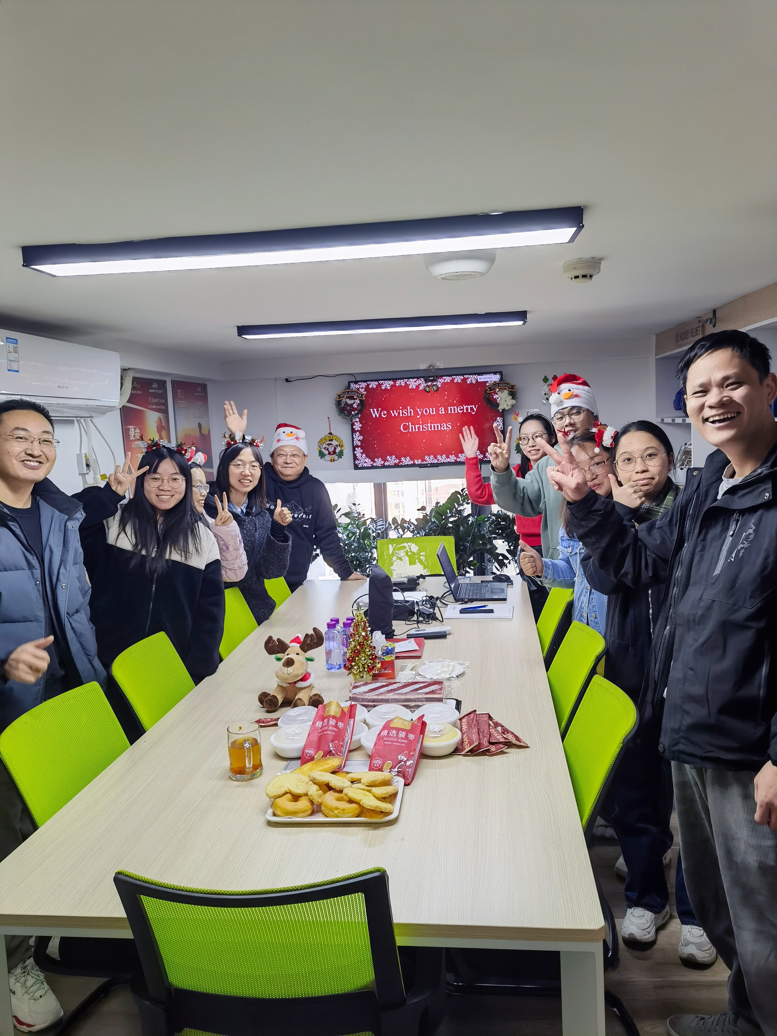 Pesta Natal sing Seneng karo GY--Ngisinake Kaendahan Urip Bebarengan